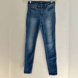 Hollister Mid Rise Super Skinny Jeans